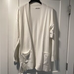 Nwt 89th + Madison Sweater‎ Size medium